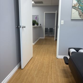 ReNu Chiropractic - Chiropractors Near Me - Newport Beach, California ReNu Chiropractic - Chiropractors Near Me - Newport Beach, California