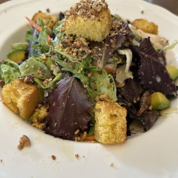 Ospi Costa Mesa - Regina salad - Pizza Near Me - Costa Mesa, California Ospi Costa Mesa - Regina salad - Pizza Near Me - Costa Mesa, California