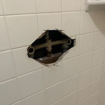 Premium Plumbing - This is a show valve upgrade from a two handle to a single handle. - Plumbing Near Me Premium Plumbing - This is a show valve upgrade from a two handle to a single handle. - Plumbing Near Me