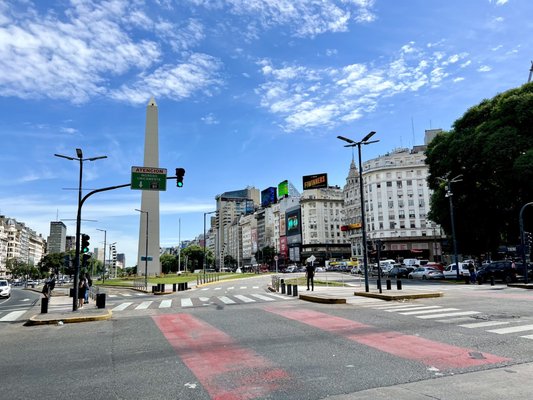 Obelisco by null