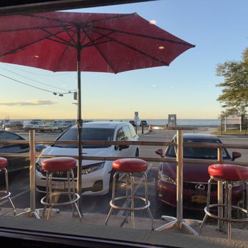 Ralph's Pizza - Small tables for two outside - Pizza Near Me - Bayville, New York Ralph's Pizza - Small tables for two outside - Pizza Near Me - Bayville, New York
