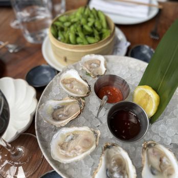 Catch - Oysters - Sushi Bars Near Me - West Hollywood, California