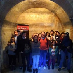 Cueva-Catacumbas del Beaterio - Grupo de visitantes