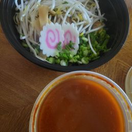 Sakura Spicy Ramen 樱花拉面