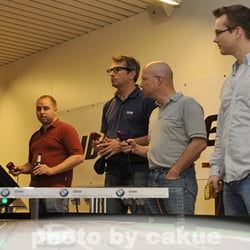 slotcar racing-center hamburg - qyper bei der 'Arbeit'