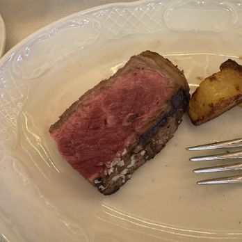 Trattoria Dalloste - T-Bone Steak - Tuscan Near Me - Florence, FI Trattoria Dalloste - T-Bone Steak - Tuscan Near Me - Florence, FI