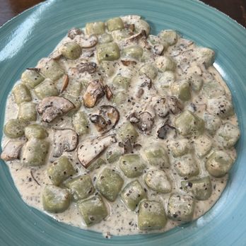 Bella Trattoria - Gnocchi Di Spinaci Con Gorgonzola - Italian Near Me - San Francisco, California Bella Trattoria - Gnocchi Di Spinaci Con Gorgonzola - Italian Near Me - San Francisco, California