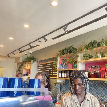 Equator Coffee - Coffee & Tea Near Me - Ottawa, Ontario