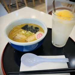 Hokkaido Ramen Santouka - Shoyu Ramen / Mango Calpico Float