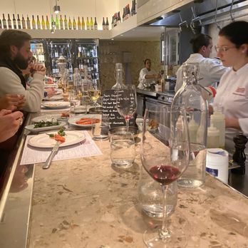 Barrafina - Bar counter seating - Spanish Near Me - London, XGL Barrafina - Bar counter seating - Spanish Near Me - London, XGL