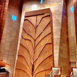 Adas Israel Congregation - Bimah