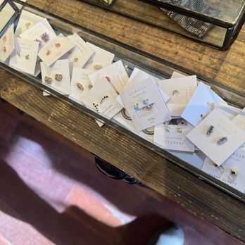 Dina Varano Gallery - Earrings - Jewelry Near Me - Chester, Connecticut Dina Varano Gallery - Earrings - Jewelry Near Me - Chester, Connecticut