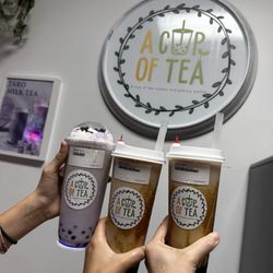 A Cup Of Tea - Twilight verdict with a cute LED coaster and Brown Sugar Milk Tea