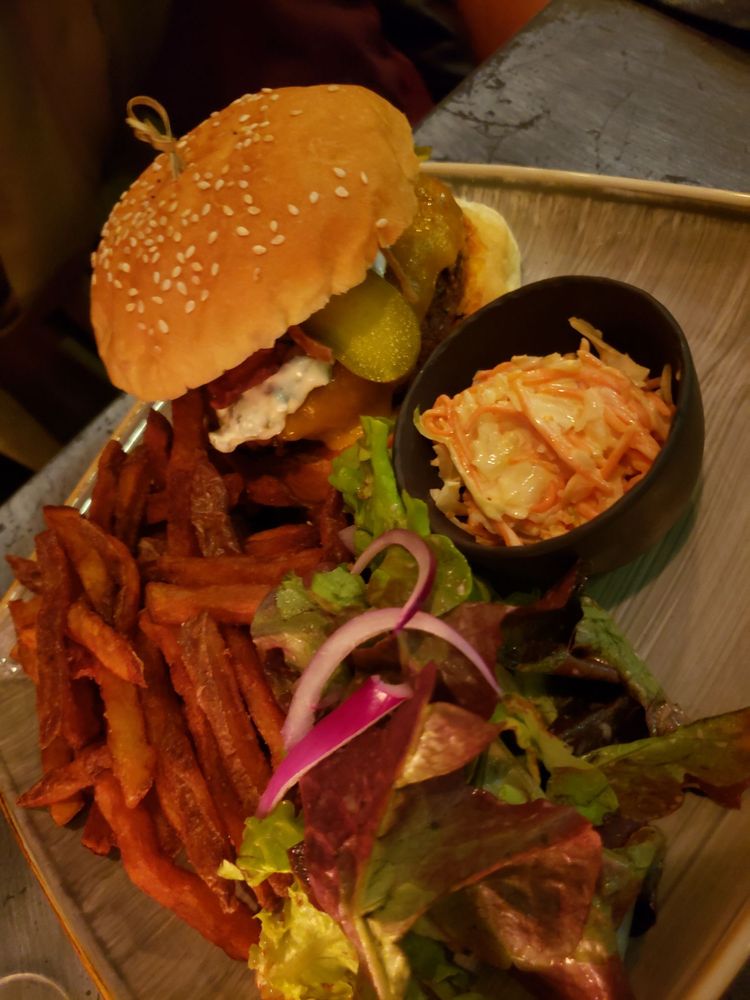 LES CORNICHONS Updated August 2024 29 Photos & 24 Reviews 13 rue