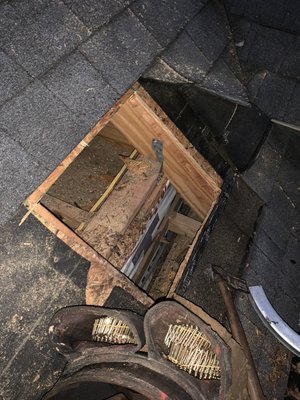 Barron Roofing Repairs Logo