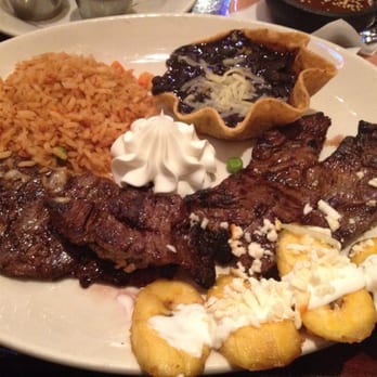 Salsa 17 - mole steak - Mexican Near Me - Arlington Heights, Illinois