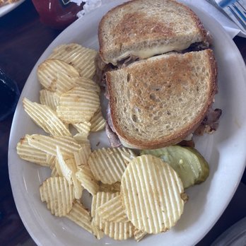 Stewie's - Roast Beef melt, waitress recommendation! - American Near Me - Matamoras, Pennsylvania Stewie's - Roast Beef melt, waitress recommendation! - American Near Me - Matamoras, Pennsylvania