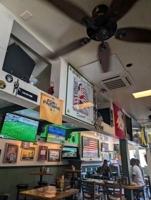 McP's Irish Pub by null