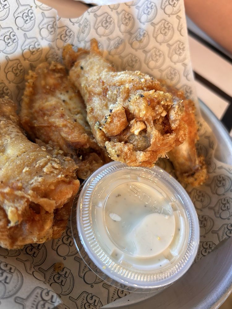 Food from 550 Pizzeria