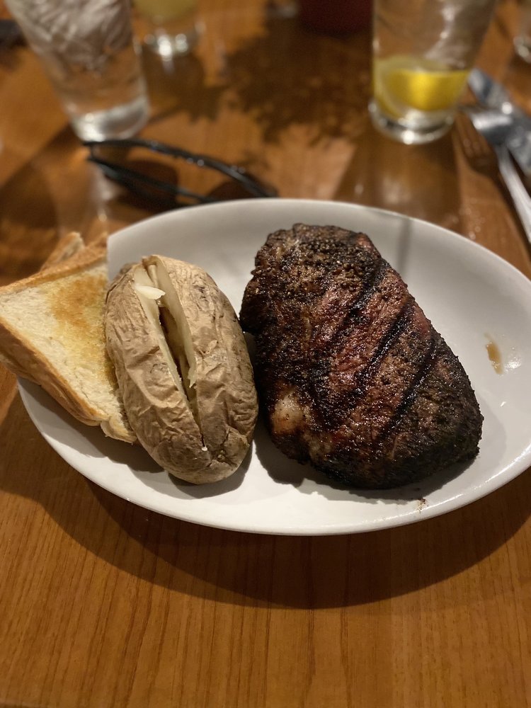 Low Tide Steak House
