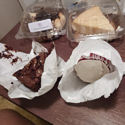 Final Kourse Bakery - Brownie cheesecake and caramel cheesecake and a brownie and a red velvet cupcake..