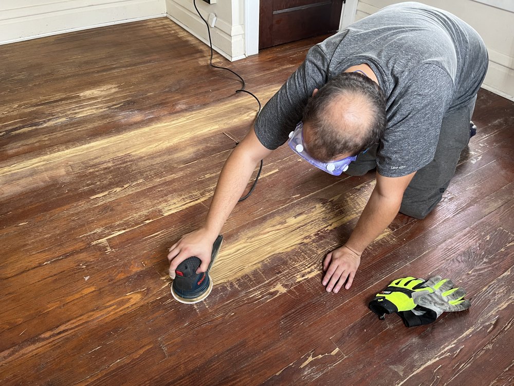 Slide of Extra Hands