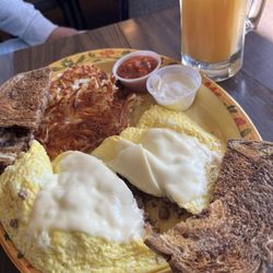 Frontier Resort Diner - Omelette