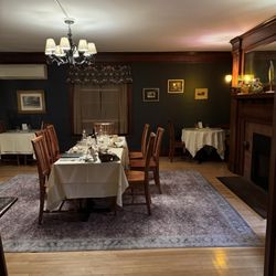 Oxford House Inn & Restaurant - Dining room