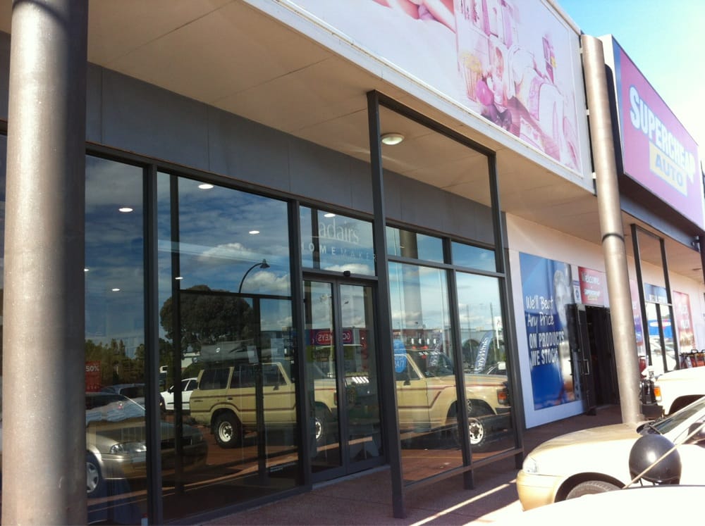 ADAIRS 175185 Blair St, East Bunbury Western Australia, Australia