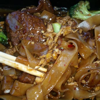 Thai Fresh - Pad se ew beef - Thai Near Me - Northville, Michigan Thai Fresh - Pad se ew beef - Thai Near Me - Northville, Michigan