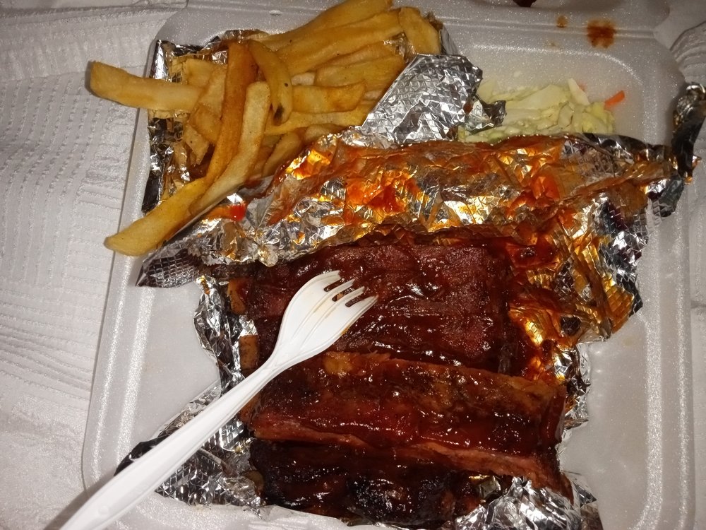 Food from Smoky City BBQ