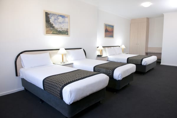 Adelaide Riviera Hotel by null