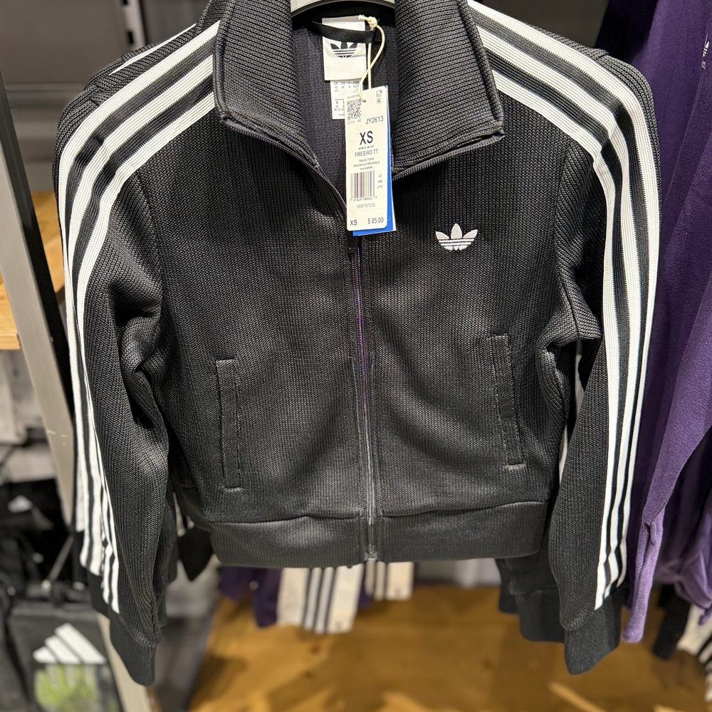 Adidas Store Columbia Ave, College Park, MD 20740 - Last Updated
