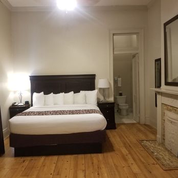 Lamothe House Hotel - Suite 408, king bed - Hotels Near Me - New Orleans, Louisiana Lamothe House Hotel - Suite 408, king bed - Hotels Near Me - New Orleans, Louisiana