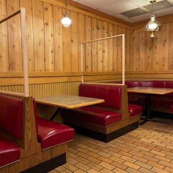 Baldwin's Smokehouse Barbeque - Inside the restaurant - Barbeque Near Me - Saginaw, Michigan Baldwin's Smokehouse Barbeque - Inside the restaurant - Barbeque Near Me - Saginaw, Michigan
