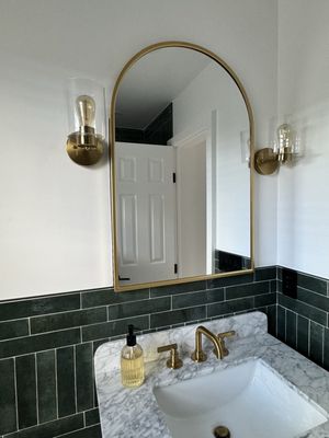 Fredys Plumbing & Home Improvements Logo