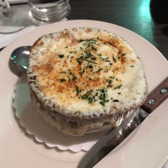 Final Approach - Baked French Onion Soup - American Near Me - Milwaukee, Wisconsin Final Approach - Baked French Onion Soup - American Near Me - Milwaukee, Wisconsin