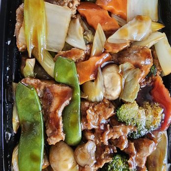 China Hut - Beef with mix vegetables - Chinese Near Me - Boynton Beach, Florida