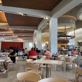 Connections Eatery - American Near Me - Lake Buena Vista, Florida