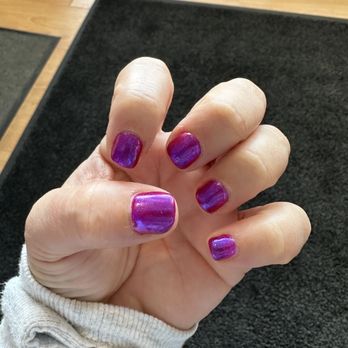 Nailed It Salon - Gel mani with chrome on top - Nail Salons Near Me - Concord, California