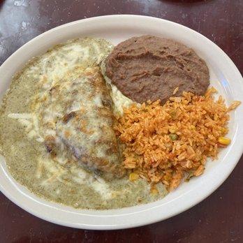 Sabor Cocina Mexicana - Pollo Espinaca - Mexican Near Me - San Antonio, Texas Sabor Cocina Mexicana - Pollo Espinaca - Mexican Near Me - San Antonio, Texas