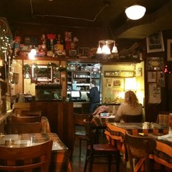 Sesame Seed Restaurant - Inside collectors gallery and nostalgic.
