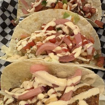 410 Social - Fish Tacos - Sports Bars Near Me - Berlin, Maryland