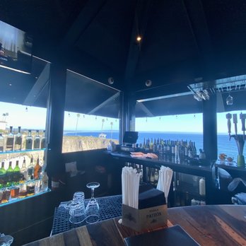Ventana Grill - At the bar - Latin American Near Me - Pismo Beach, California Ventana Grill - At the bar - Latin American Near Me - Pismo Beach, California