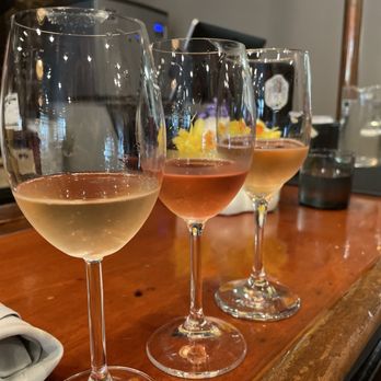 Loam - Rose flight - Breakfast & Brunch Near Me - Dayton, Oregon Loam - Rose flight - Breakfast & Brunch Near Me - Dayton, Oregon