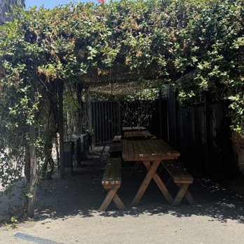 Bread Lounge - Picnic tables for Outdoor seating m. - Bakeries Near Me - Los Angeles, California Bread Lounge - Picnic tables for Outdoor seating m. - Bakeries Near Me - Los Angeles, California