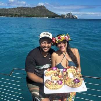 Tropicakes - Custom Cakes Near Me - Honolulu, Hawaii Tropicakes - Custom Cakes Near Me - Honolulu, Hawaii