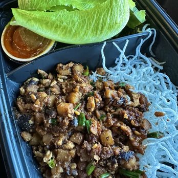 P.F. Chang's - Chinese Near Me - Albuquerque, New Mexico