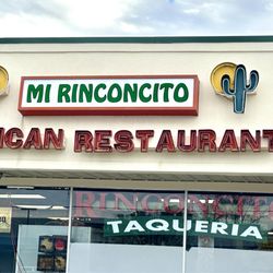 Mi Rinconcito - Restaurant sign