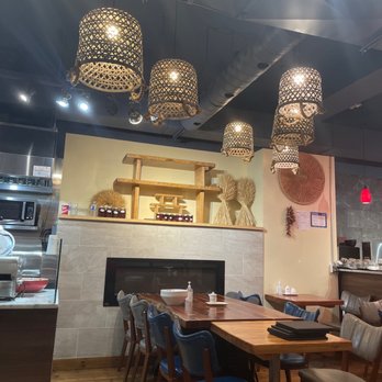 Le Mien Craft Noodle - the dining area - Chinese Near Me - Ottawa, Ontario Le Mien Craft Noodle - the dining area - Chinese Near Me - Ottawa, Ontario